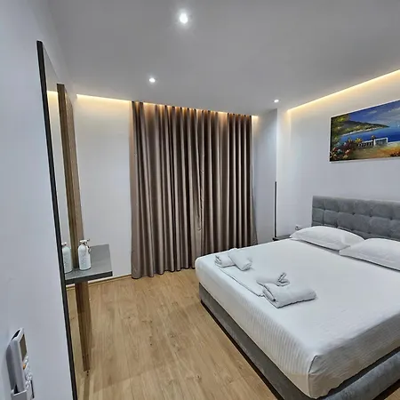 Seasun Apartments Saranda Exterior photo