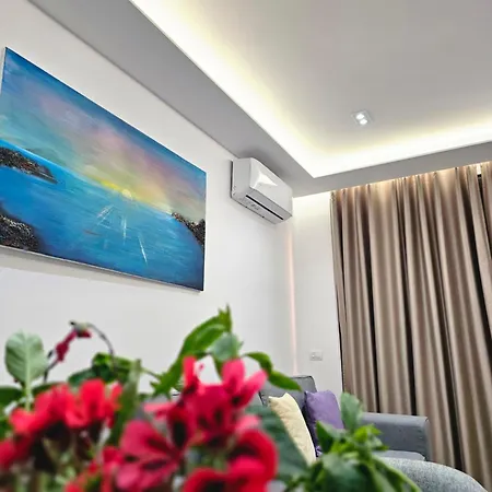 Seasun Apartments Saranda Exterior photo